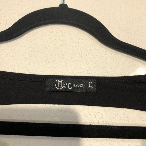 EUC - Casual Ladies Top - Picture 4 of 5